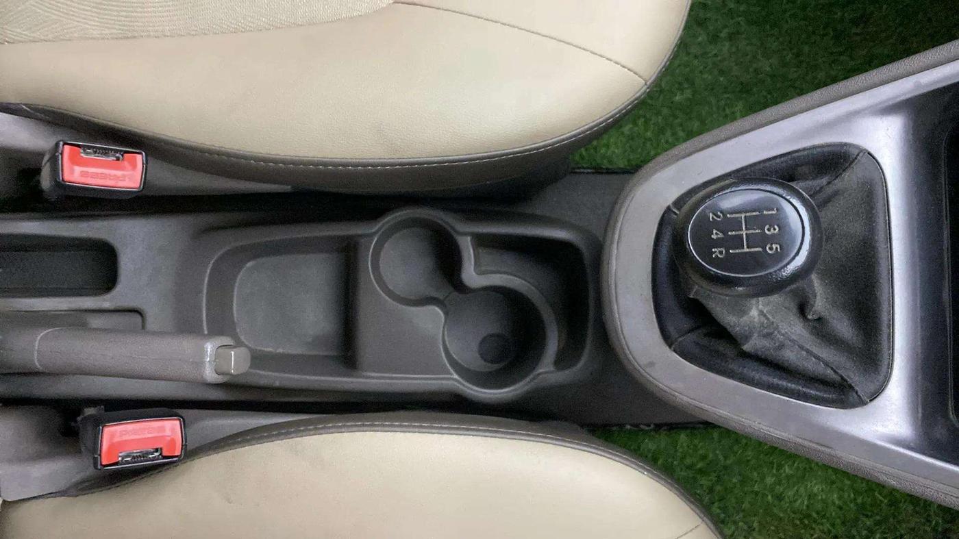 2015 Hyundai i10 MAGNA 1.1, Petrol, Manual, 22,244 km, Gear Lever