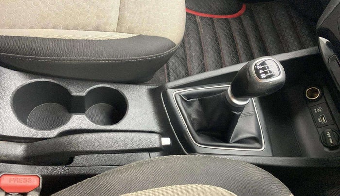 2015 Hyundai Elite i20 ASTA 1.2, Petrol, Manual, 59,312 km, Gear Lever