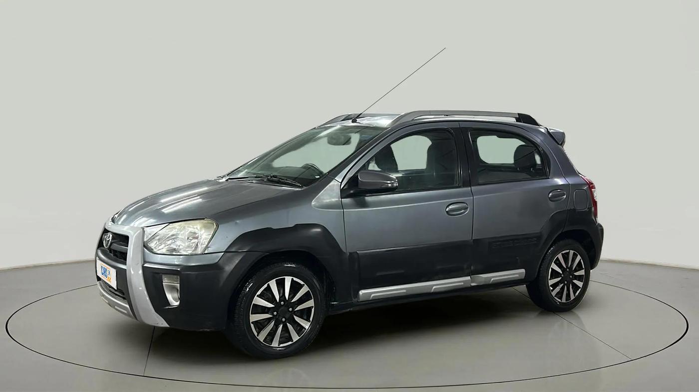 2014 Toyota Etios CROSS 1.2 G, Petrol, Manual, 69,670 km, Left Front Diagonal