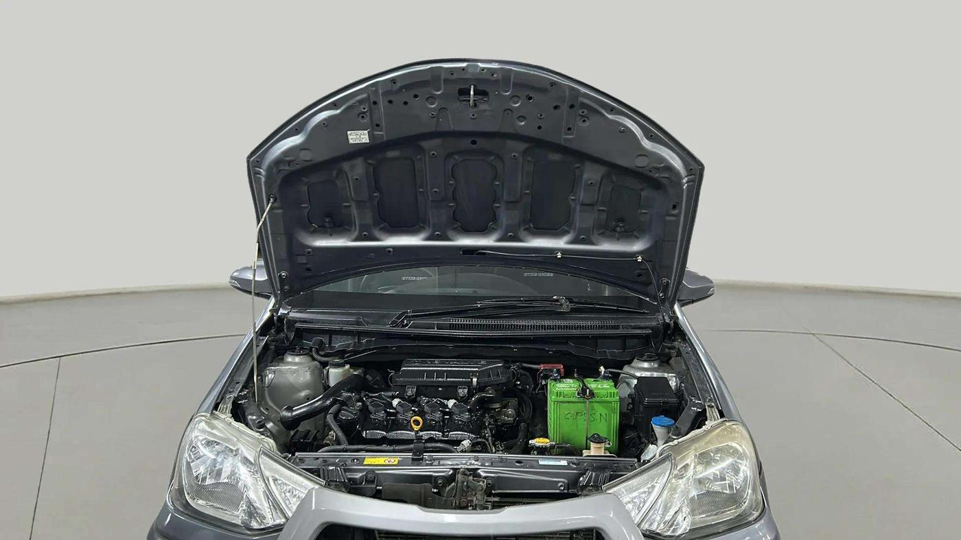 2014 Toyota Etios CROSS 1.2 G, Petrol, Manual, 69,670 km, Open Bonet