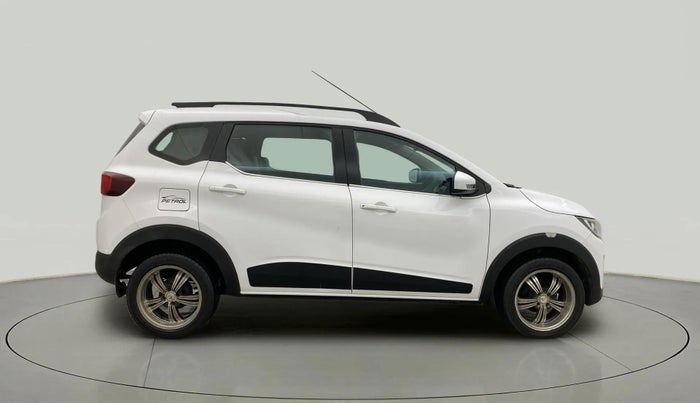 2021 Renault TRIBER RXT, Petrol, Manual, 48,732 km, Right Side View