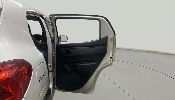 2017 Renault Kwid RXT 1.0 AMT (O), Petrol, Automatic, 35,872 km, RHS Rear Door