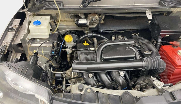 2018 Renault Kwid RXT 1.0 (O), Petrol, Manual, 26,175 km, Engine View - Right