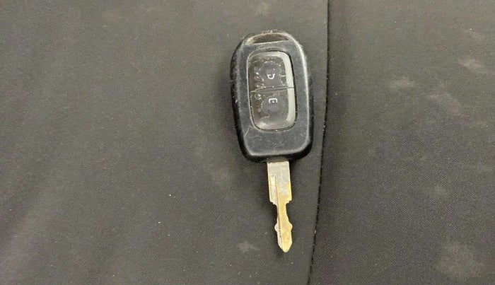 2018 Renault Kwid RXT 1.0 (O), Petrol, Manual, 26,175 km, Key Close Up