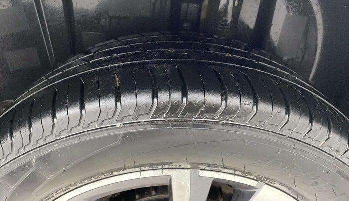 2022 Skoda SLAVIA STYLE 1.0L TSI AT, Petrol, Automatic, 30,046 km, Left Rear Tyre Tread