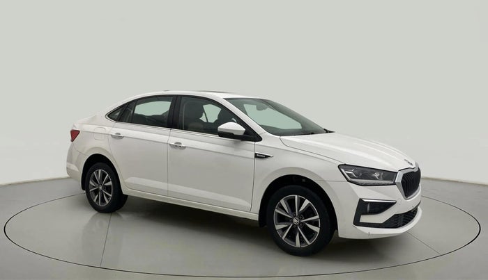 2022 Skoda SLAVIA STYLE 1.0L TSI AT, Petrol, Automatic, 30,046 km, Right Front Diagonal
