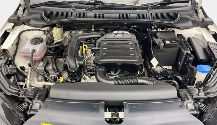 2022 Skoda SLAVIA STYLE 1.0L TSI AT, Petrol, Automatic, 30,046 km, Engine View
