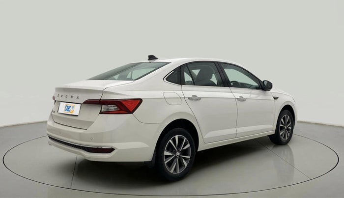 2022 Skoda SLAVIA STYLE 1.0L TSI AT, Petrol, Automatic, 30,046 km, Right Back Diagonal