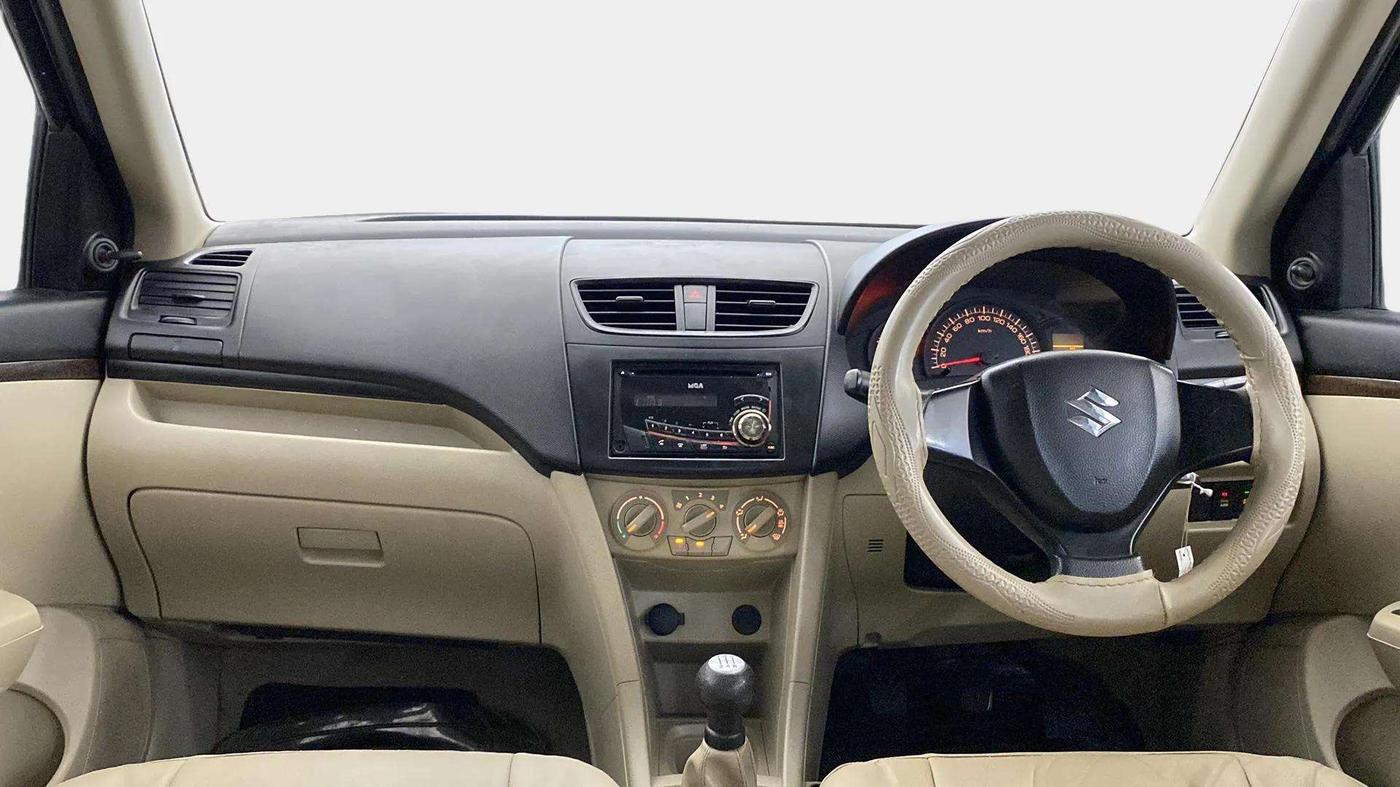 2015 Maruti Swift Dzire LXI (O), Petrol, Manual, 98,939 km, Dashboard