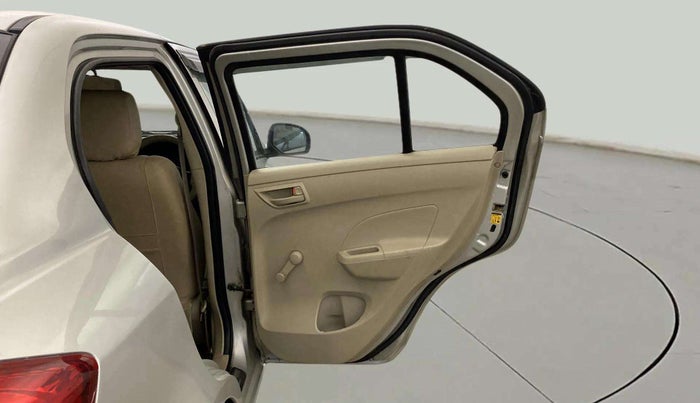 2015 Maruti Swift Dzire LXI (O), Petrol, Manual, 98,939 km, RHS Rear Door