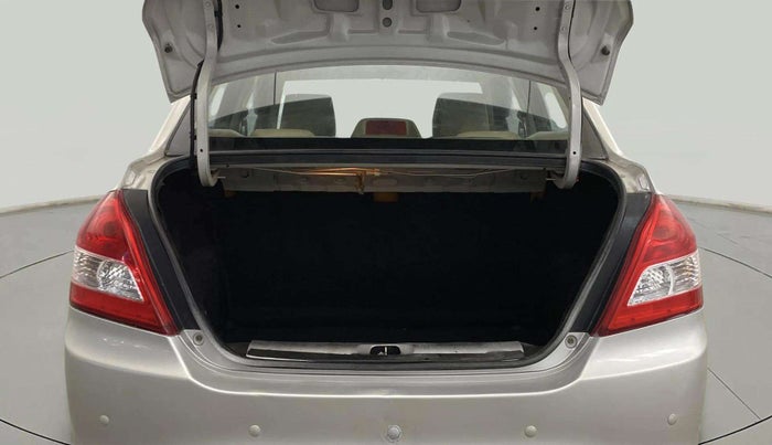 2015 Maruti Swift Dzire LXI (O), Petrol, Manual, 98,939 km, Boot Inside