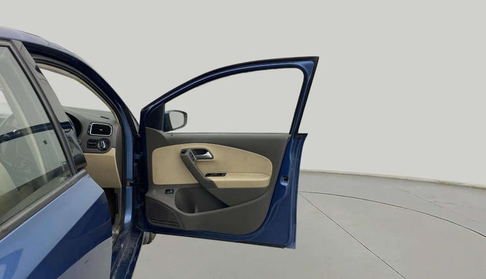 2017 Volkswagen Vento HIGHLINE PETROL AT, Petrol, Automatic, 51,353 km, RHS Front Door