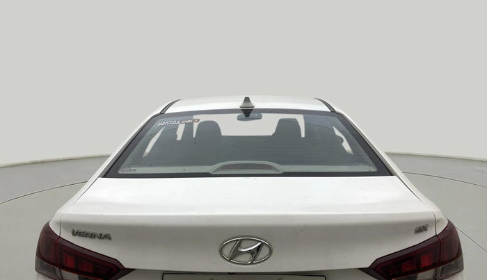 2021 Hyundai Verna SX 1.5 VTVT, Petrol, Manual, 36,420 km, Rear Windshield