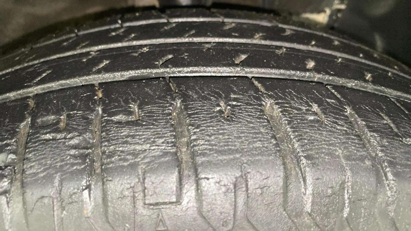 2021 Hyundai Verna SX 1.5 VTVT, Petrol, Manual, 36,420 km, Right Front Tyre Tread