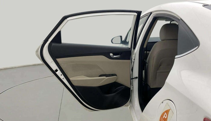 2021 Hyundai Verna SX 1.5 VTVT, Petrol, Manual, 36,420 km, LHS Rear Door