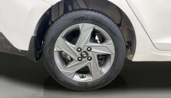 2021 Hyundai Verna SX 1.5 VTVT, Petrol, Manual, 36,420 km, Right Rear Wheel