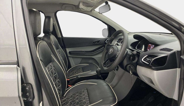 2022 Tata Tiago XT CNG, CNG, Manual, 71,425 km, Right Side Front Door Cabin