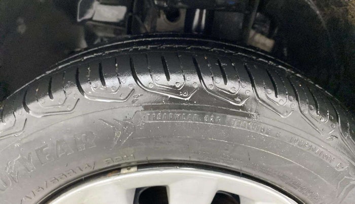 2022 Tata Tiago XT CNG, CNG, Manual, 71,425 km, Left Front Tyre Tread