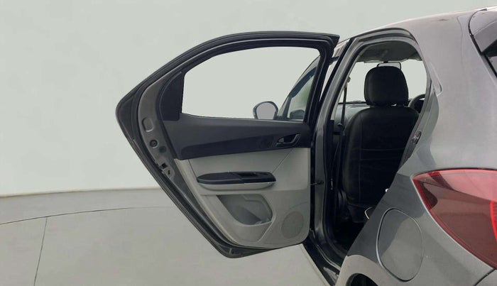 2022 Tata Tiago XT CNG, CNG, Manual, 71,425 km, LHS Rear Door