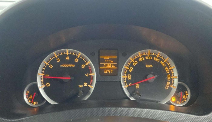 2014 Maruti Swift Dzire VXI, Petrol, Manual, 71,841 km, Odometer Image