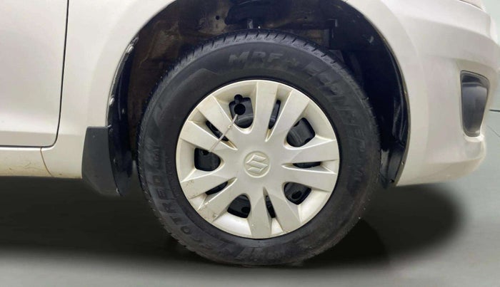 2014 Maruti Swift Dzire VXI, Petrol, Manual, 71,841 km, Right Front Wheel