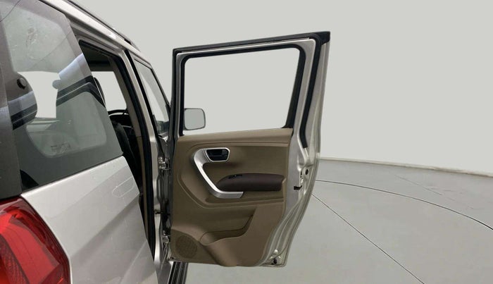 2016 Mahindra TUV300 T8, Diesel, Manual, 78,458 km, RHS Rear Door