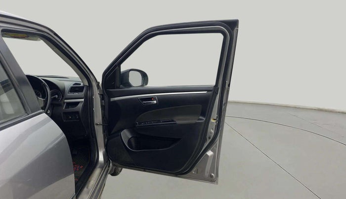 2014 Maruti Swift VXI, Petrol, Manual, 73,094 km, RHS Front Door