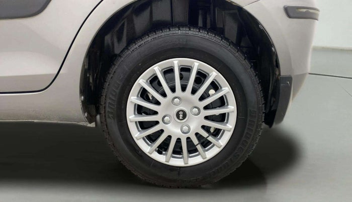2014 Maruti Swift VXI, Petrol, Manual, 73,094 km, Left Rear Wheel
