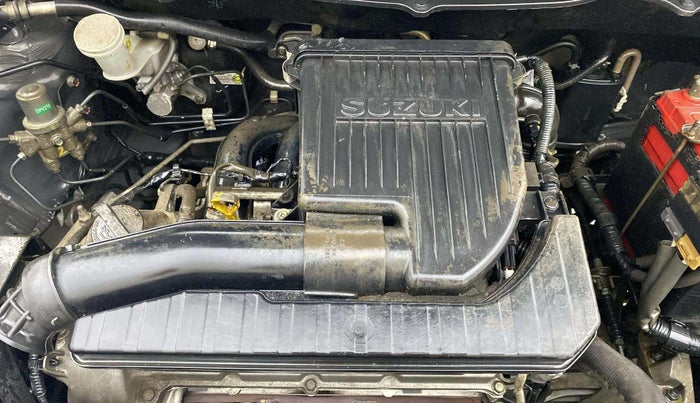 2014 Maruti Swift VXI, Petrol, Manual, 73,094 km, Engine View