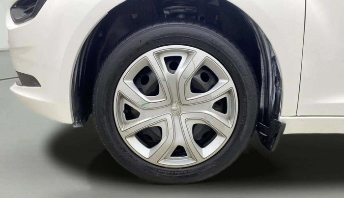2022 Tata ALTROZ XM PLUS PETROL, Petrol, Manual, 33,844 km, Left Front Wheel