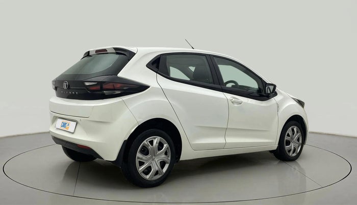 2022 Tata ALTROZ XM PLUS PETROL, Petrol, Manual, 33,844 km, Right Back Diagonal