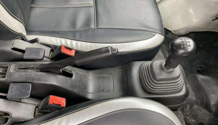 2018 Maruti Eeco 5 STR WITH A/C+HTR, Petrol, Manual, 70,113 km, Gear Lever