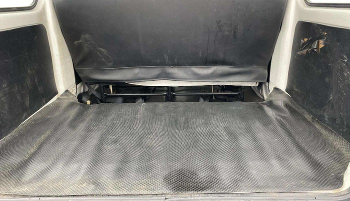2018 Maruti Eeco 5 STR WITH A/C+HTR, Petrol, Manual, 70,113 km, Boot Open Zoomed View