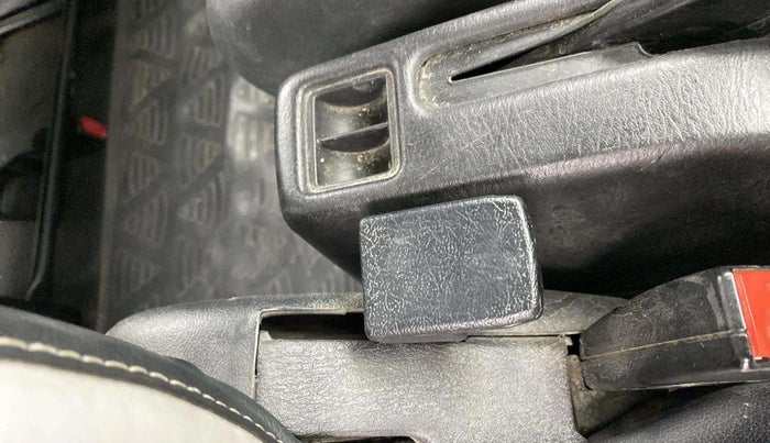 2018 Maruti Eeco 5 STR WITH A/C+HTR, Petrol, Manual, 70,113 km, Driver Side Adjustment Panel