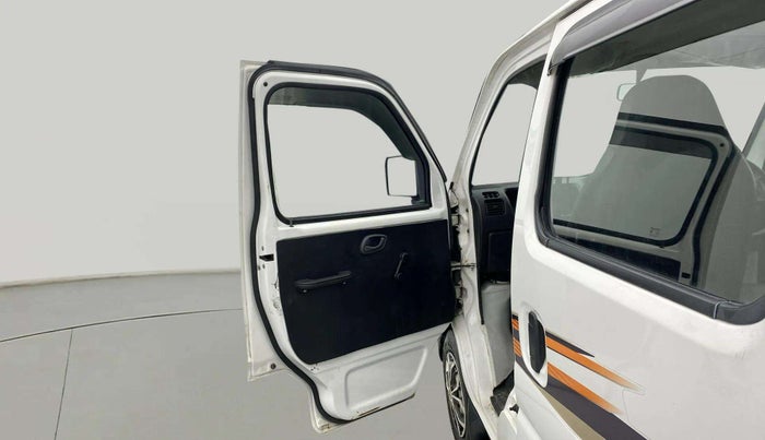 2018 Maruti Eeco 5 STR WITH A/C+HTR, Petrol, Manual, 70,113 km, LHS Front Door