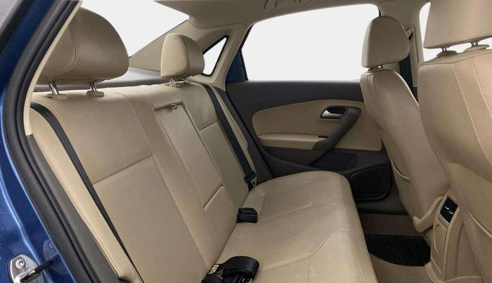 2016 Volkswagen Vento 1.2 TSI HIGHLINE PLUS AT, Petrol, Automatic, 74,809 km, Right Side Rear Door Cabin