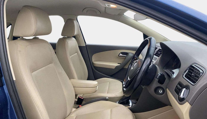 2016 Volkswagen Vento 1.2 TSI HIGHLINE PLUS AT, Petrol, Automatic, 74,809 km, Right Side Front Door Cabin