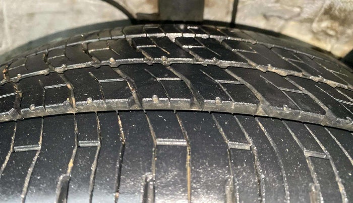 2017 Hyundai Creta SX PLUS 1.6 PETROL, Petrol, Manual, 54,828 km, Right Front Tyre Tread