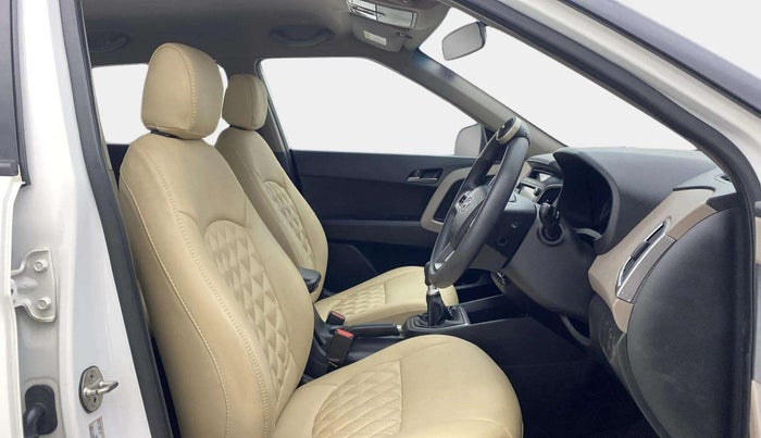 2017 Hyundai Creta SX PLUS 1.6 PETROL, Petrol, Manual, 54,828 km, Right Side Front Door Cabin