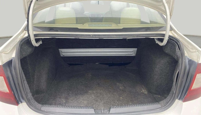 2018 Skoda Rapid AMBITION 1.5 TDI, Diesel, Manual, 1,15,328 km, Boot Inside