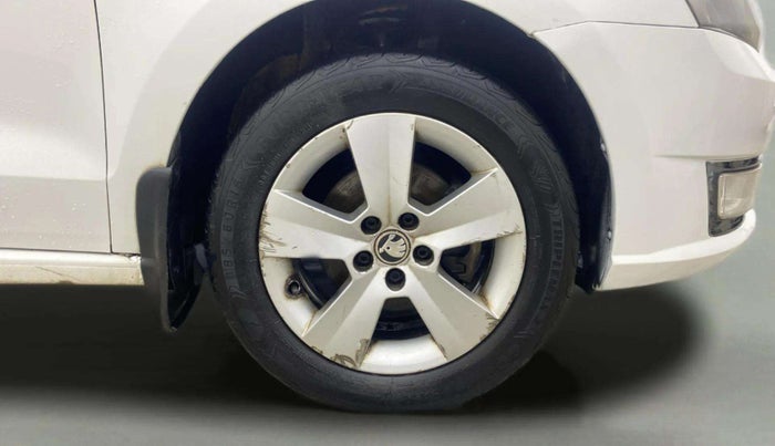 2018 Skoda Rapid AMBITION 1.5 TDI, Diesel, Manual, 1,15,328 km, Right Front Wheel