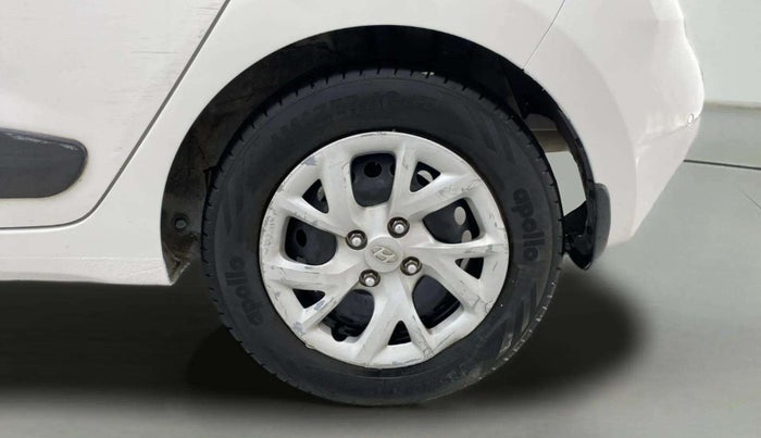 2017 Hyundai Grand i10 SPORTZ 1.2 KAPPA VTVT, CNG, Manual, 66,092 km, Left Rear Wheel