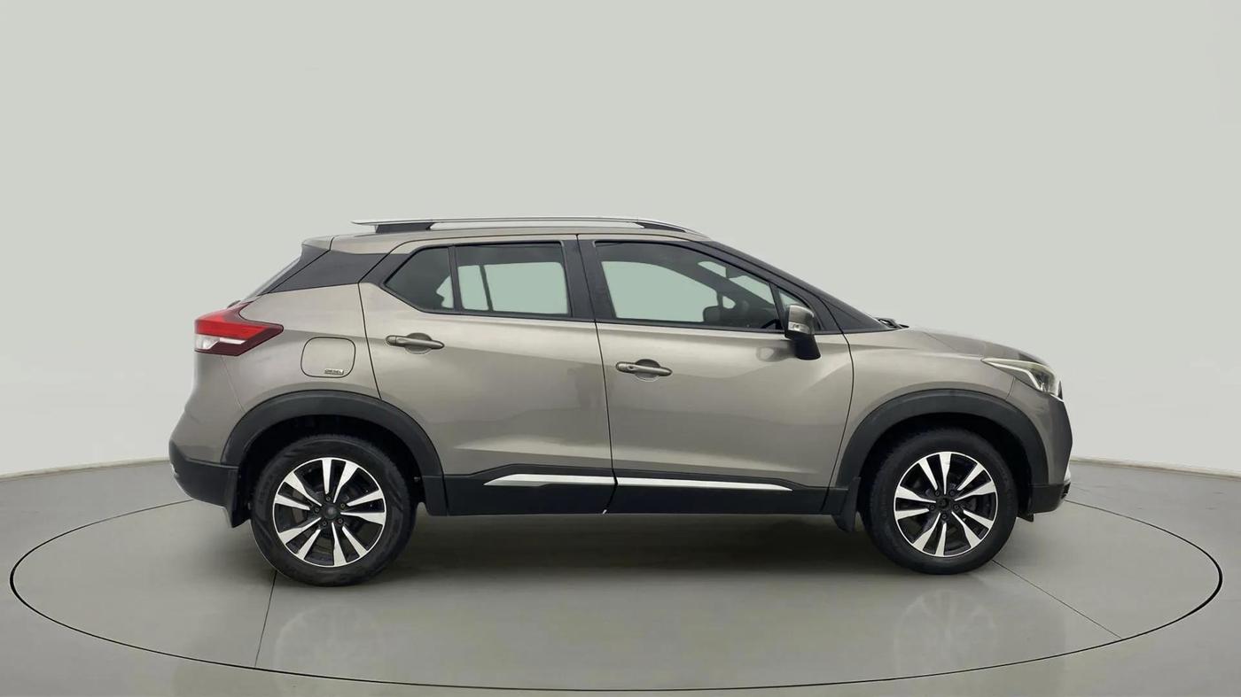 2019 Nissan Kicks XV DIESEL, Diesel, Manual, 46,633 km, Right Side View
