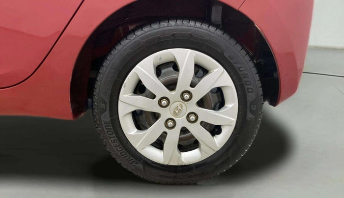2015 Hyundai Eon MAGNA +, Petrol, Manual, 79,067 km, Left Rear Wheel