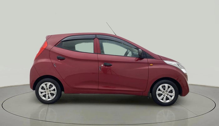2015 Hyundai Eon MAGNA +, Petrol, Manual, 79,067 km, Right Side View