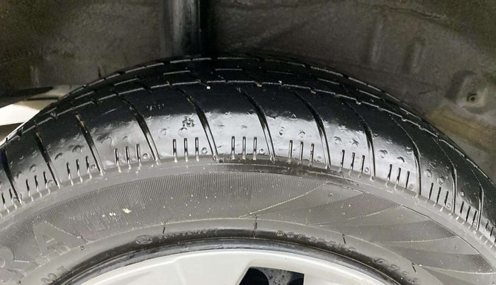 2023 Honda Amaze 1.2L I-VTEC S, Petrol, Manual, 14,601 km, Right Rear Tyre Tread