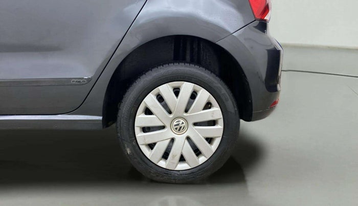 2015 Volkswagen Polo COMFORTLINE 1.2L, Petrol, Manual, 82,781 km, Left Rear Wheel