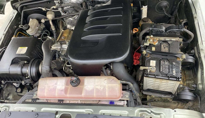 2022 Mahindra Thar LX PETROL HT 4WD AT, Petrol, Automatic, 40,026 km, Engine View - Left