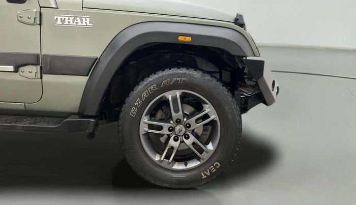 2022 Mahindra Thar LX PETROL HT 4WD AT, Petrol, Automatic, 40,026 km, Right Front Wheel