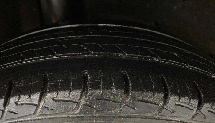 2019 Maruti Baleno DELTA PETROL 1.2, Petrol, Manual, 73,078 km, Right Rear Tyre Tread